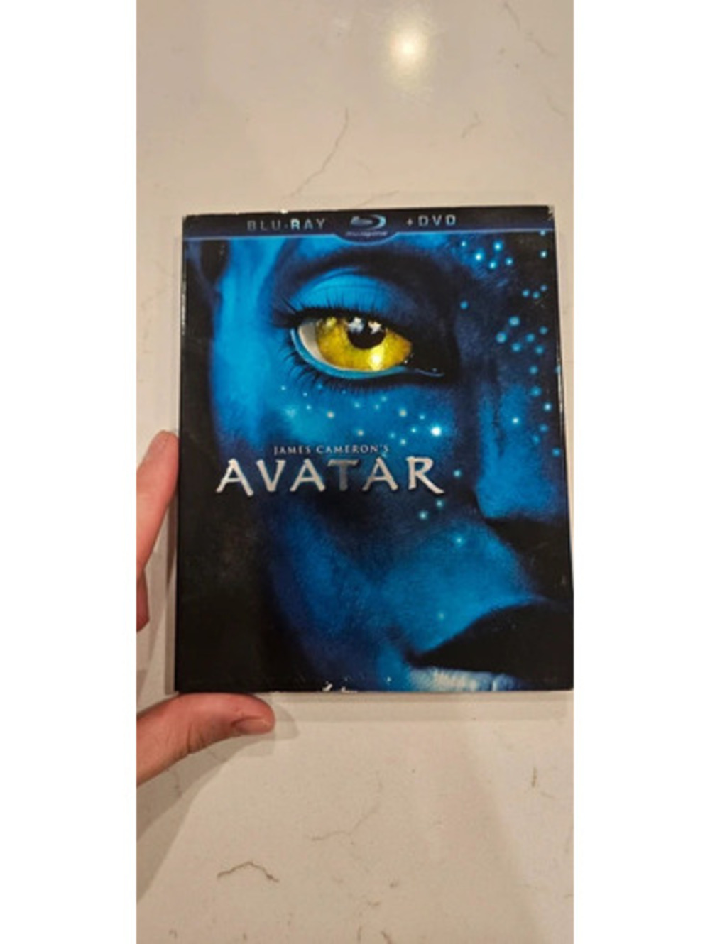 Avatar bluetay movie disc and case